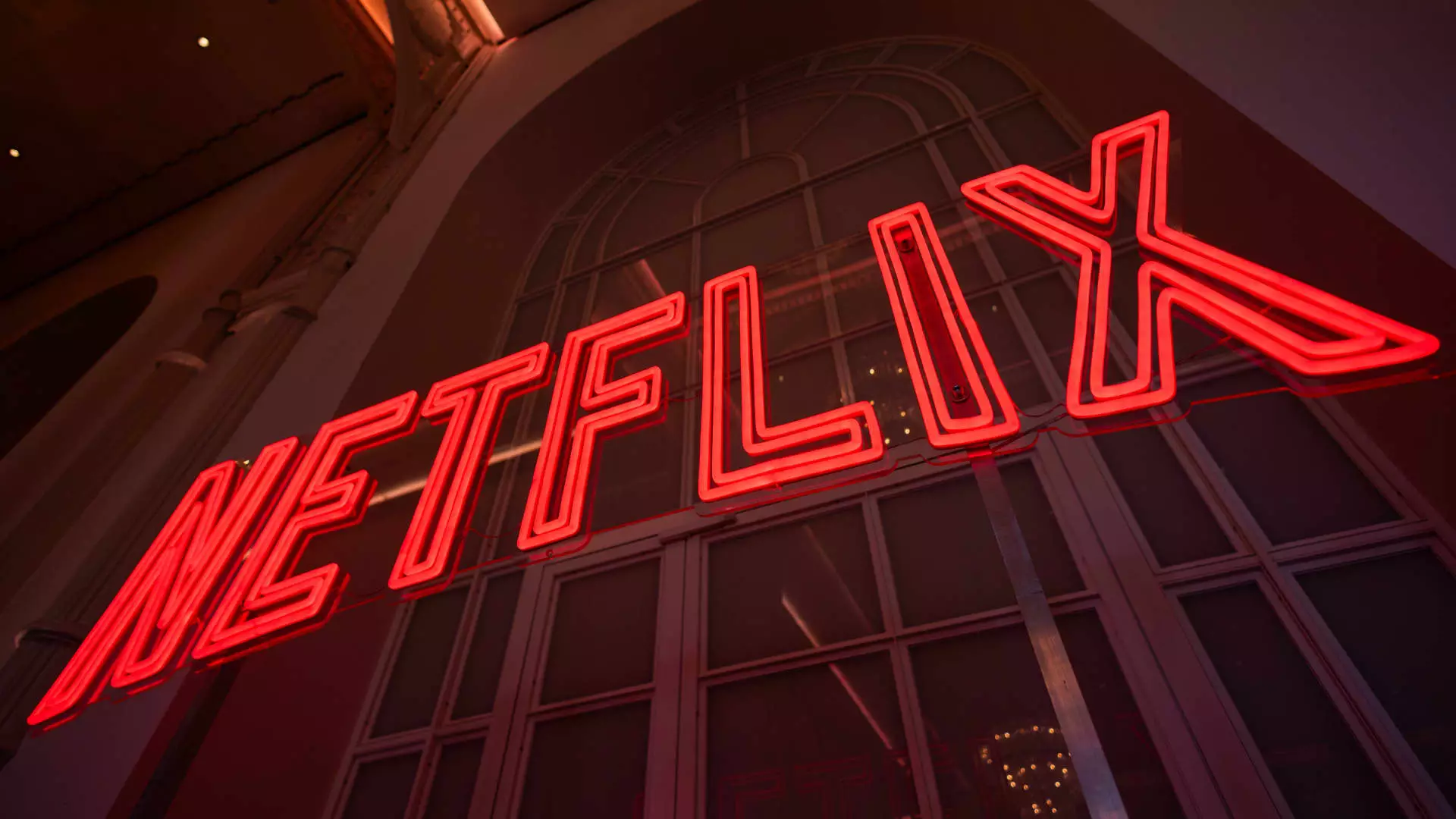 7 Powerful Insights on Why Netflix Soars Amid Market Turmoil