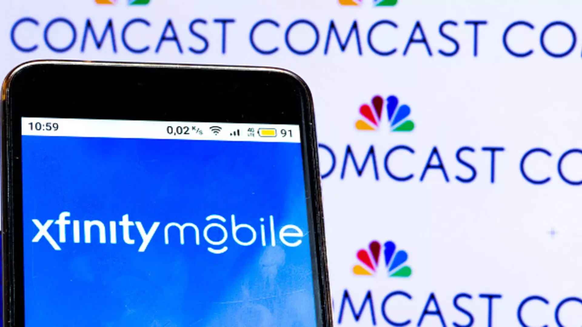 Transformative Strategies: 5 Ways Comcast’s Xfinity Mobile Arena Rebrands the Future of Sports and Entertainment