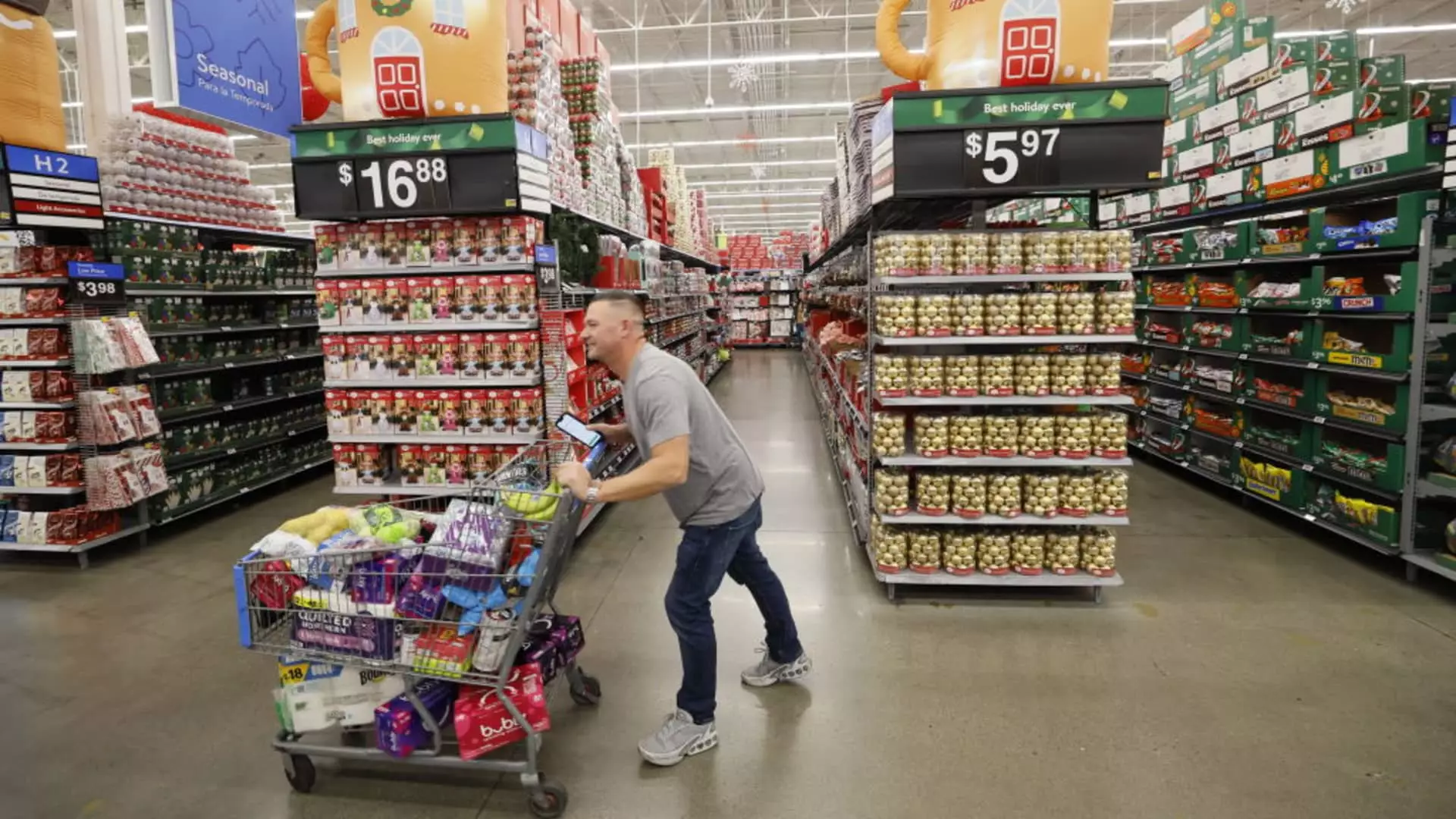 7 Reasons Why Consumer Spending is Facing a Major Contraction