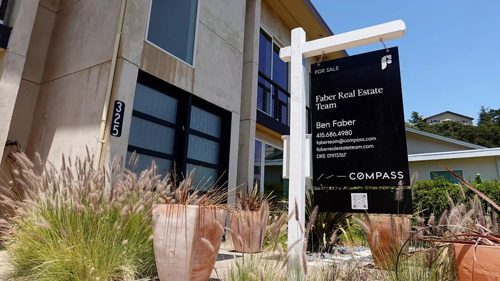 10 Disturbing Indicators Signaling a Declining Housing Market