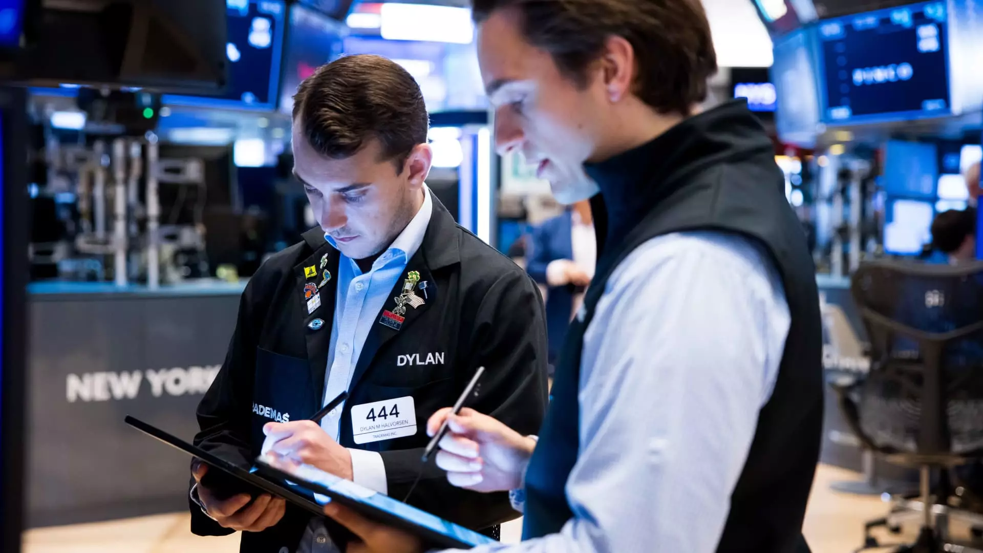 Viatris’ Turnaround Is a Mirage: Why Promises of Growth Mask Underlying Risks