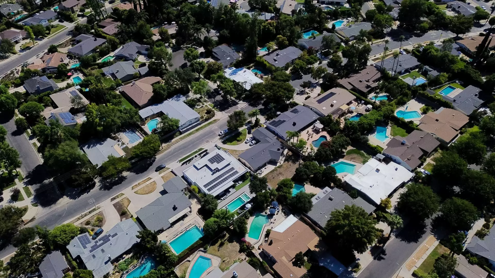 Why the Housing Market’s Deterioration Signals a Dangerous Economic Stagnation